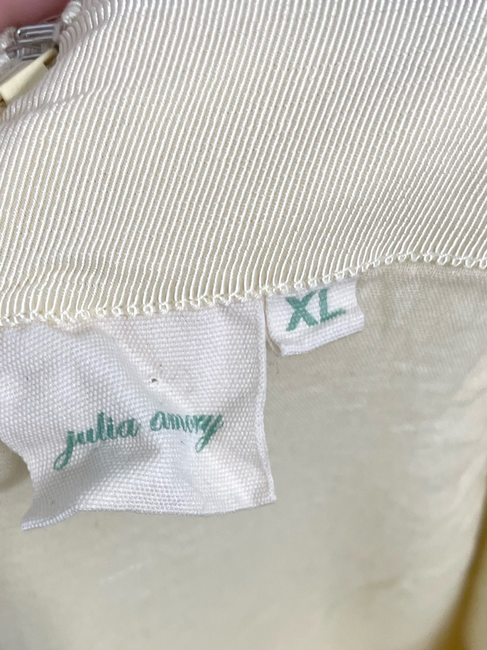 Julia Amory Mustique Skirt Buttercup Oxford Size XL Embroidered Preppy.       24 - Picture 6 of 9